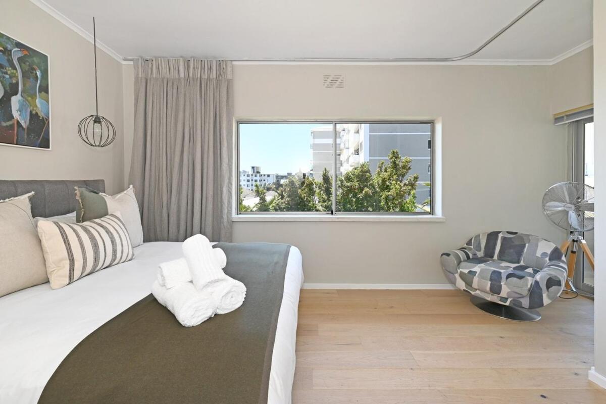 Apartment Eden - 2bed Getaway In Bantry Bay With Views Of Lions Head *